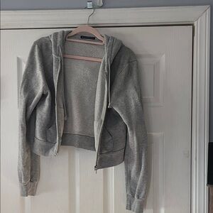 cropped Brandy Melville, zip up with hoodie and adjustable hoodie strings